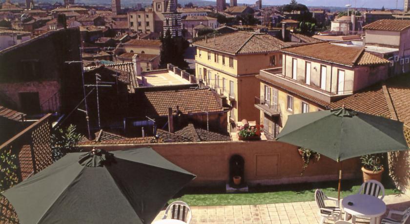 Отель Tuscia Hotel