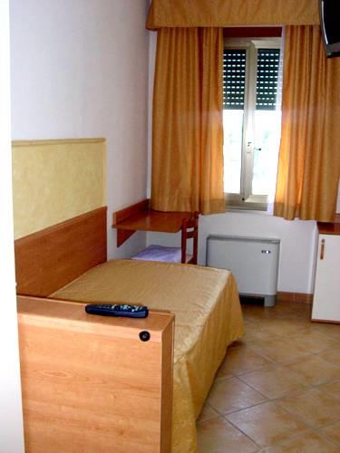 Отель Hotel Fontana