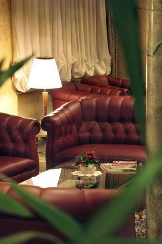 Отель Air Palace Hotel