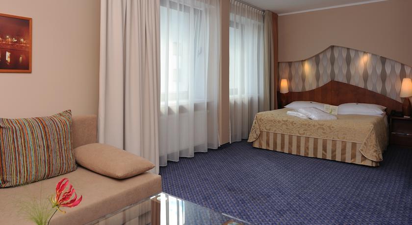 Отель City Hotel