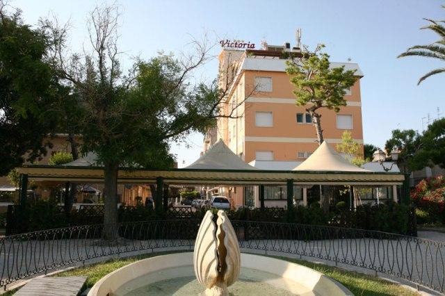 Отель Hotel Victoria
