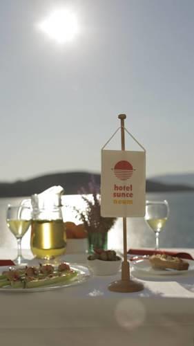 Отель Hotel Sunce