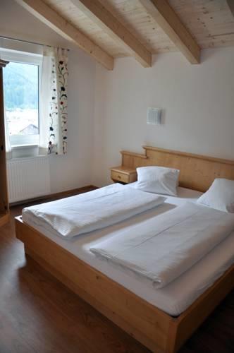 Отель Adlerpension