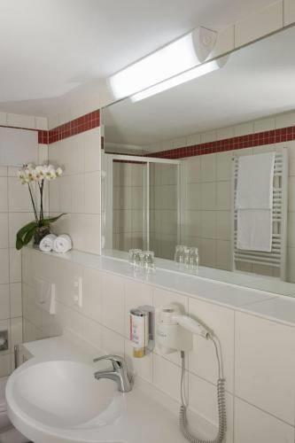 AZIMUT Hotel Berlin City South (ex. Eurohotel)