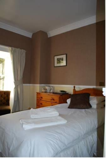 Отель Willersley Castle Hotel