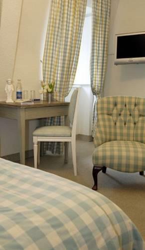 Отель Hotel Brittany