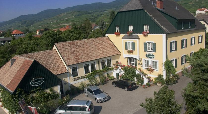 Отель Hotel Garni Donauhof
