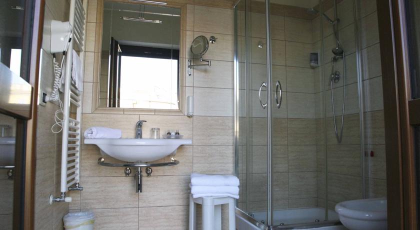 Отель Hotel Antiche Terme