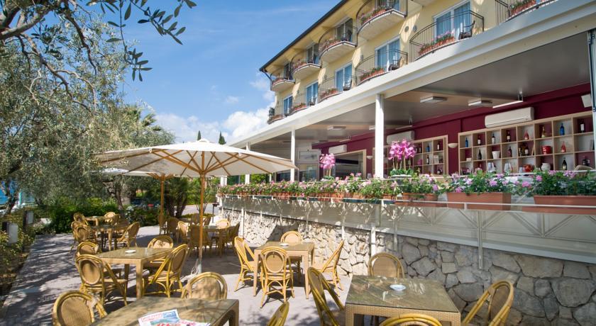 Отель Hotel Galvani