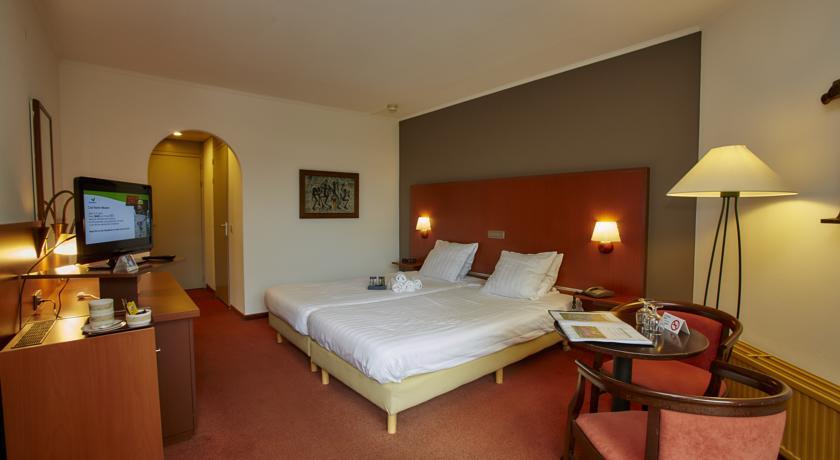 Отель Center Parcs Hotel De Vossemeren