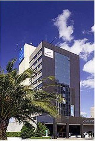 Отель Novotel Porto Alegre Três Figueiras
