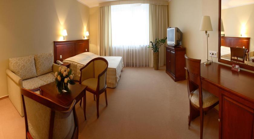 Отель Hotel Prezydencki