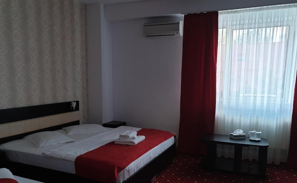 Отель Hotel Magic - City Center