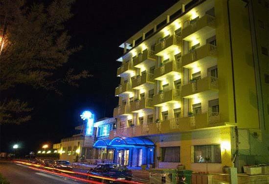 Отель Hotel Sole
