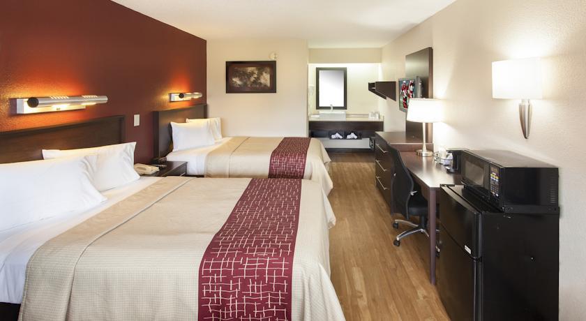 Отель Red Roof Inn Philadelphia Airport