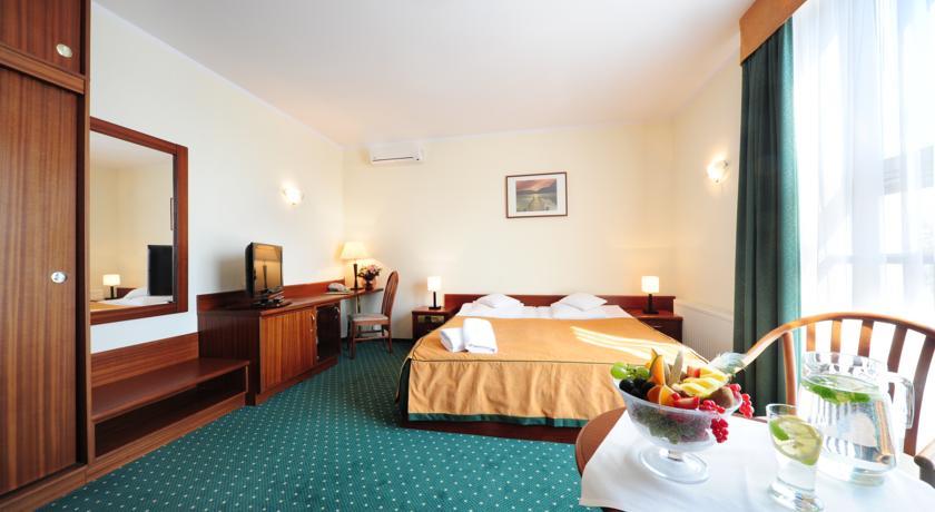 Hotel T&T