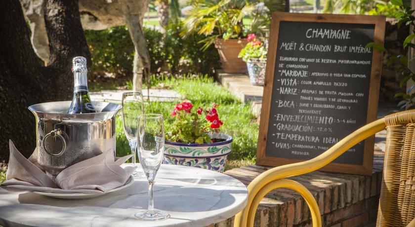 Отель Barceló La Bobadilla