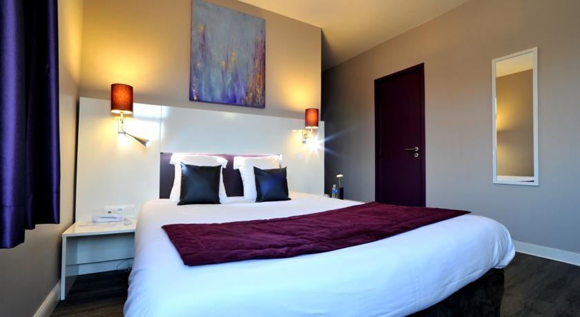 Отель Inter-Hotel Novella Nantes Carquefou