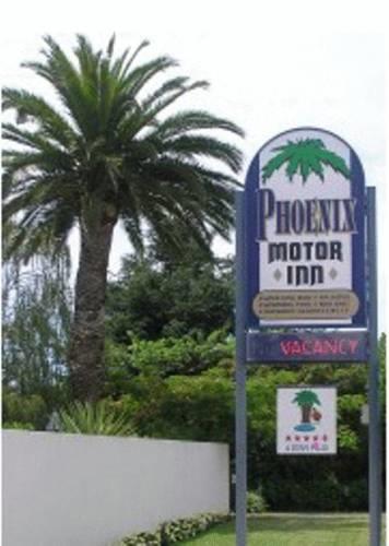 Отель Phoenix Motor Inn