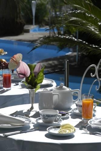 Апартаменты Tizi Apartments