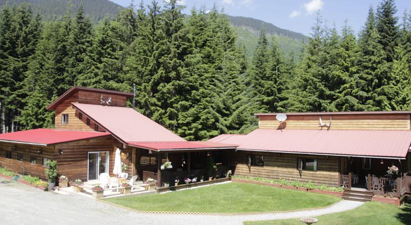 Отель Shames Country Lodge