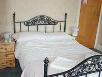 Гостевой дом The Gresham Hotel - B&B