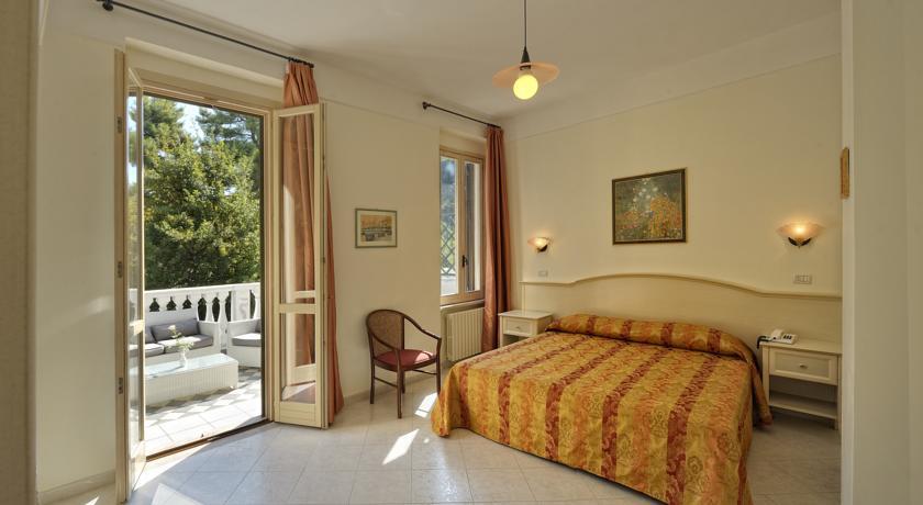 Отель Park Hotel Villa Maria