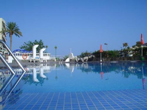 Апартаменты Aparthotel Folias