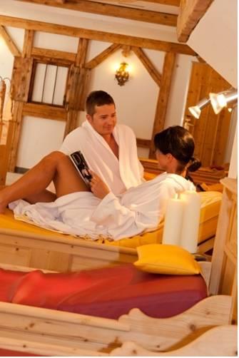 Отель Alpenbad Hotel Hohenhaus