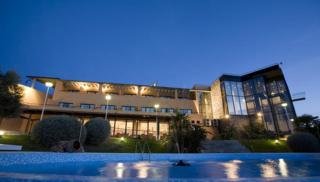 Отель Caceres Golf