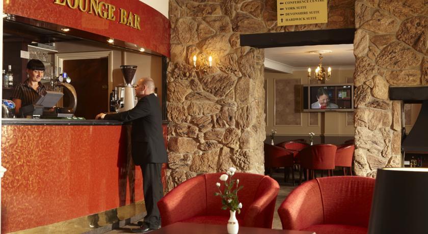 Отель Aston Court Hotel