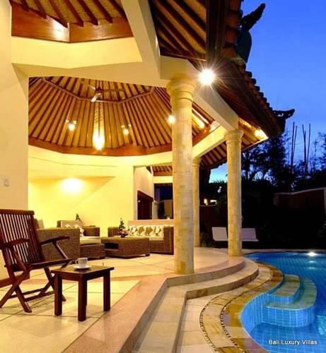 Вилла Bali Emerald Villas