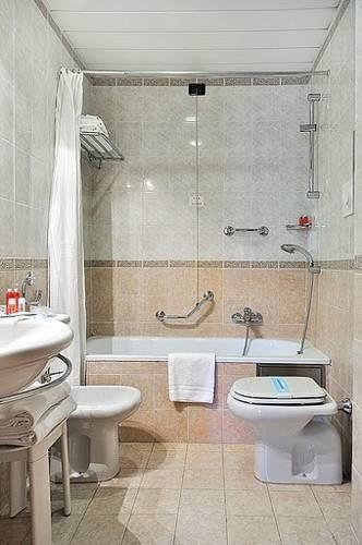 Отель Hotel Re