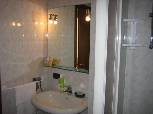 Отель Nuovo Hotel Vigevano
