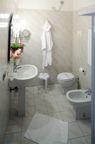 Отель Hotel City