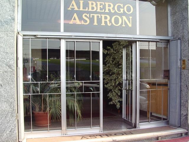 Отель Albergo Astron