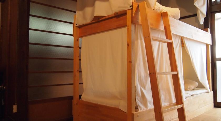 Хостел Yuzan Guest House