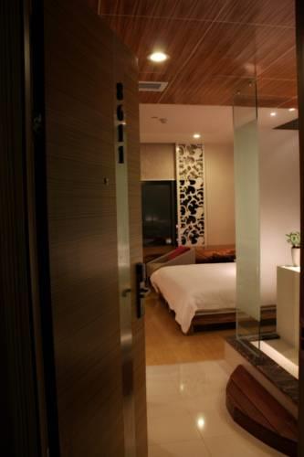 Отель Starway Hotel Tongxiang Xingzhou