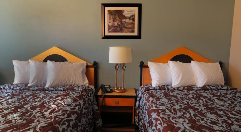 Отель Belmont Inn