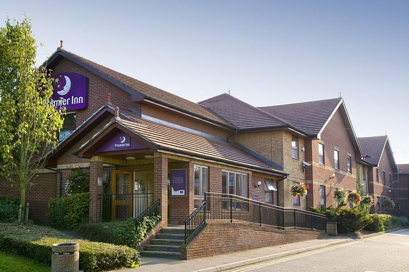 Отель Premier Inn Colchester North/A12