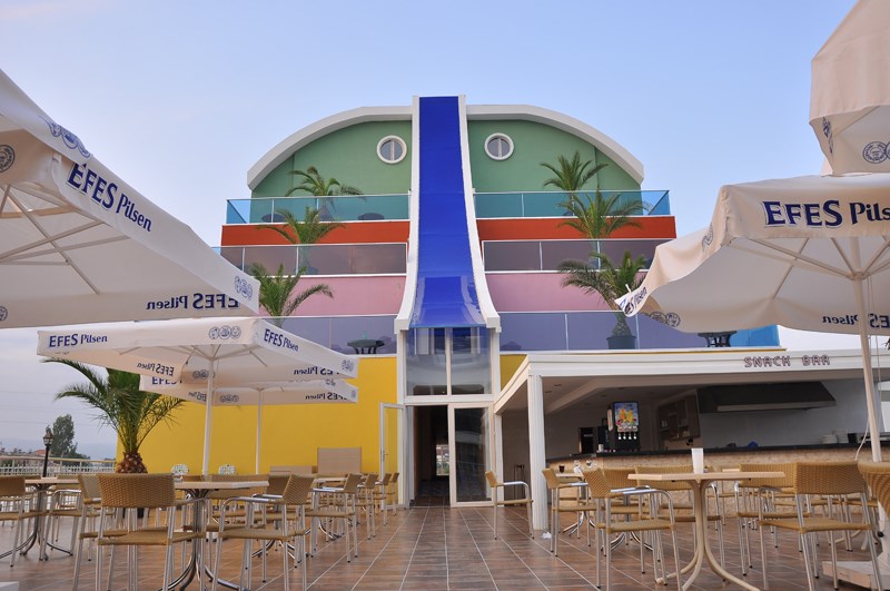 Отель The Colours Side Hotel