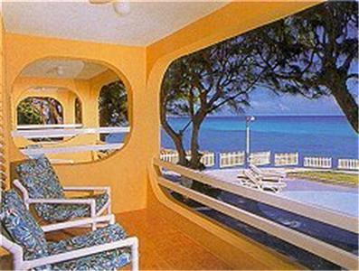 Апартаменты Round Rock Apartments On Sea Ltd
