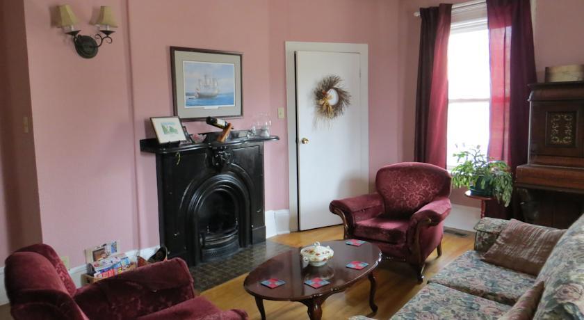 Мини-отель Willow House Inn B&B