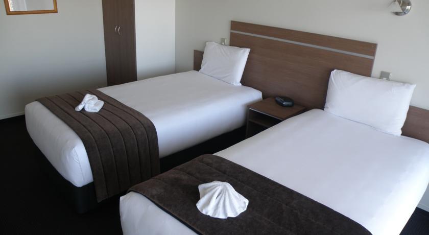 Suncourt Hotel & Conference Centre