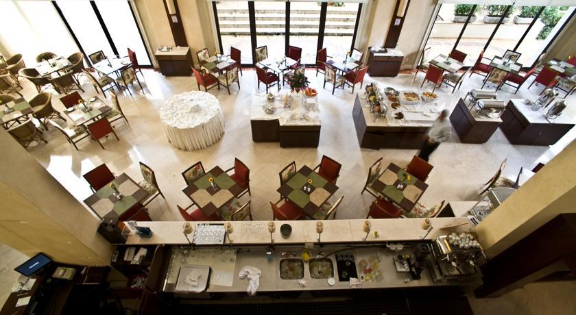 Отель Tryp Campinas