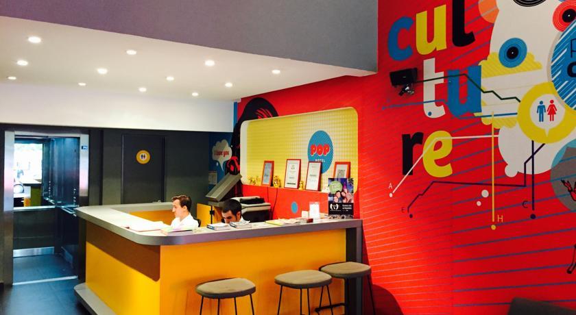Pop Hotel