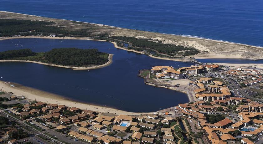 Отель Village Albatros