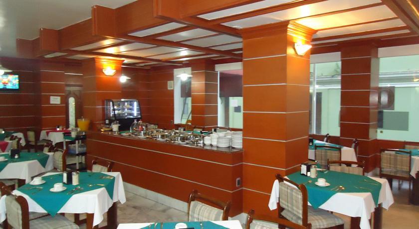 Отель Hotel Maria Victoria Xalapa