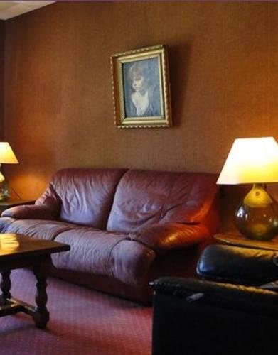 Отель Hôtel Le Valaurie