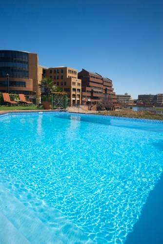 Отель The Centurion Lake Hotel